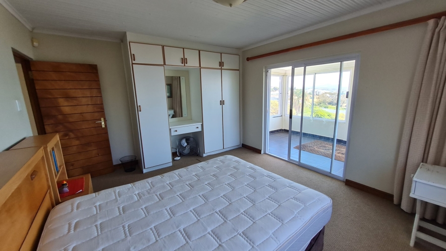 4 Bedroom Property for Sale in Linkside Western Cape